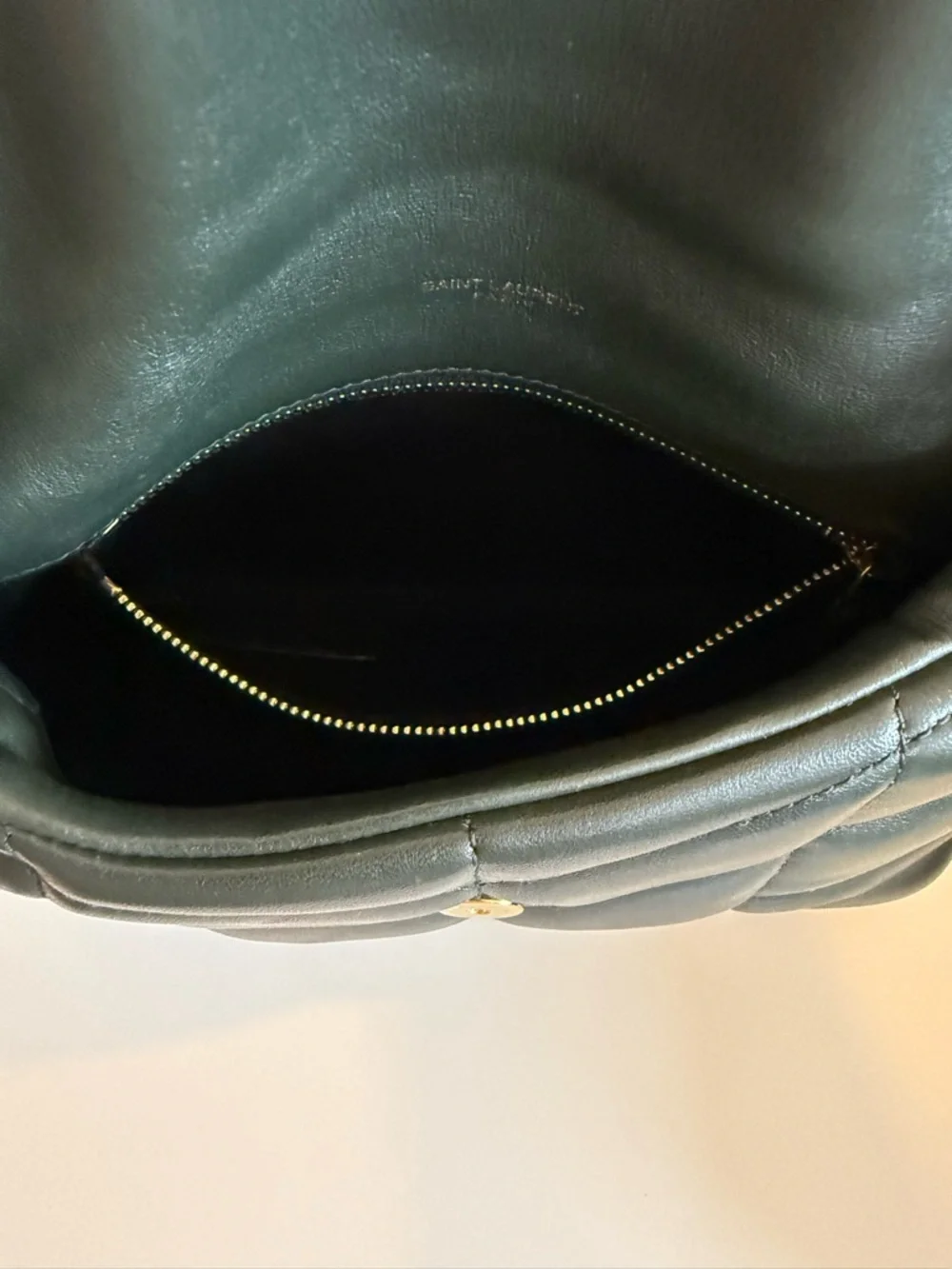 Saint Laurent Quilted Chevron Leather Shoulder Bag in Olive - Picture 6 of 9